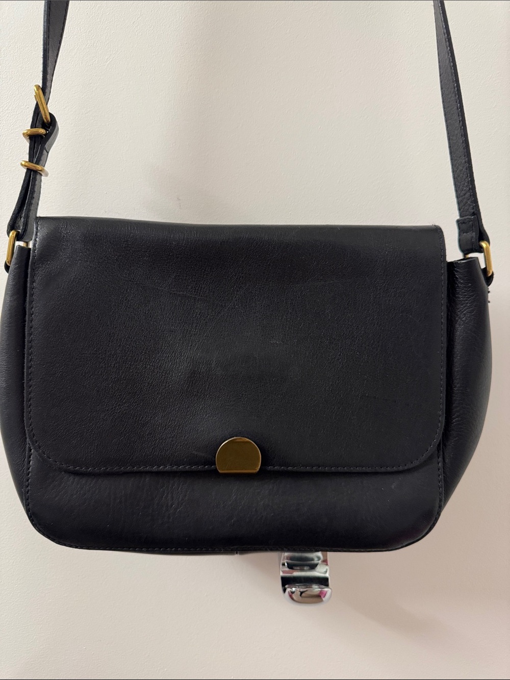 Madewell the Abroad Shoulder Bag - Picture 2 of 5